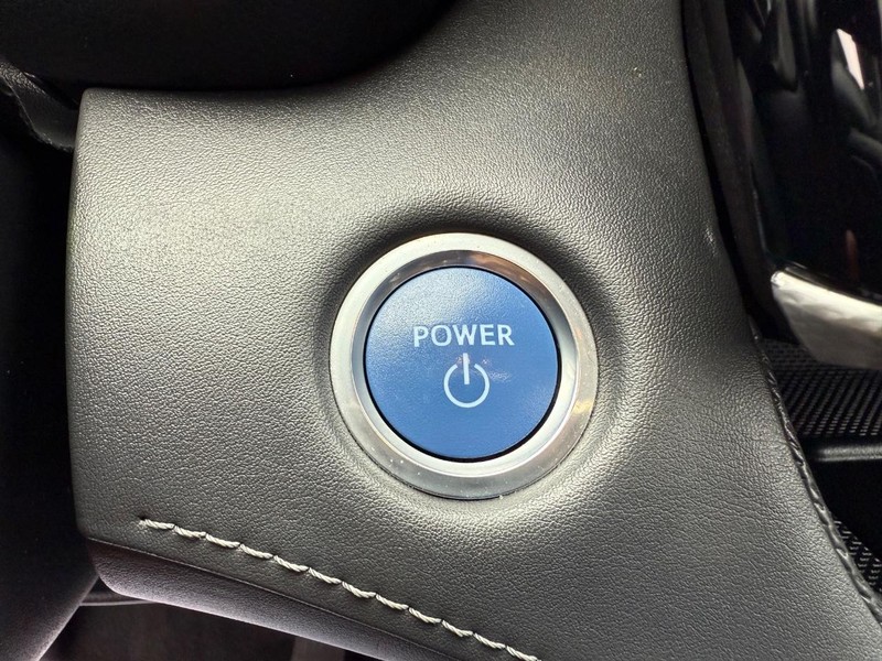 Toyota Highlander Vehicle Image 16