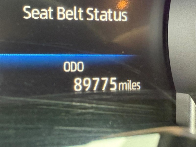 Toyota Highlander Vehicle Image 24