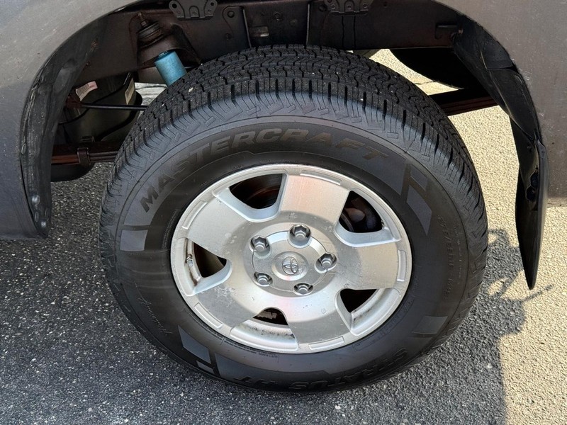 Toyota Tundra 4WD Truck Vehicle Image 06