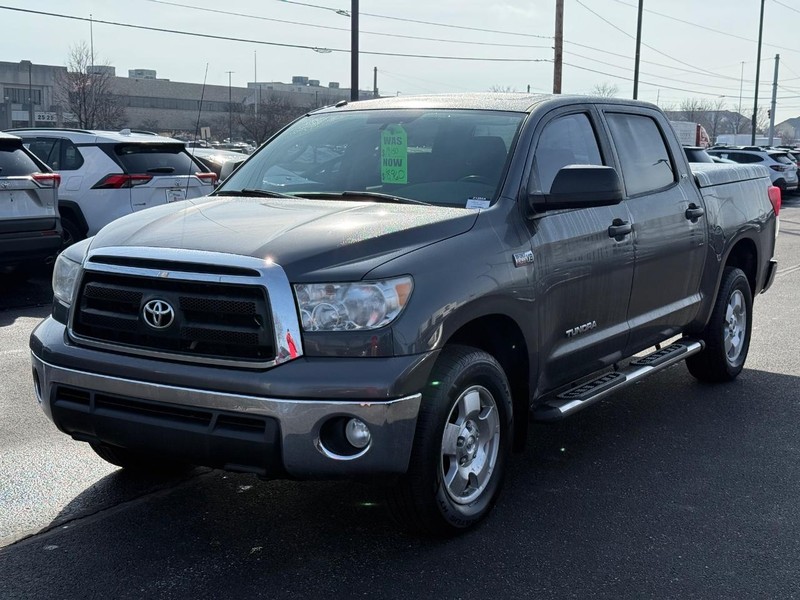 Toyota Tundra 4WD Truck Vehicle Image 07