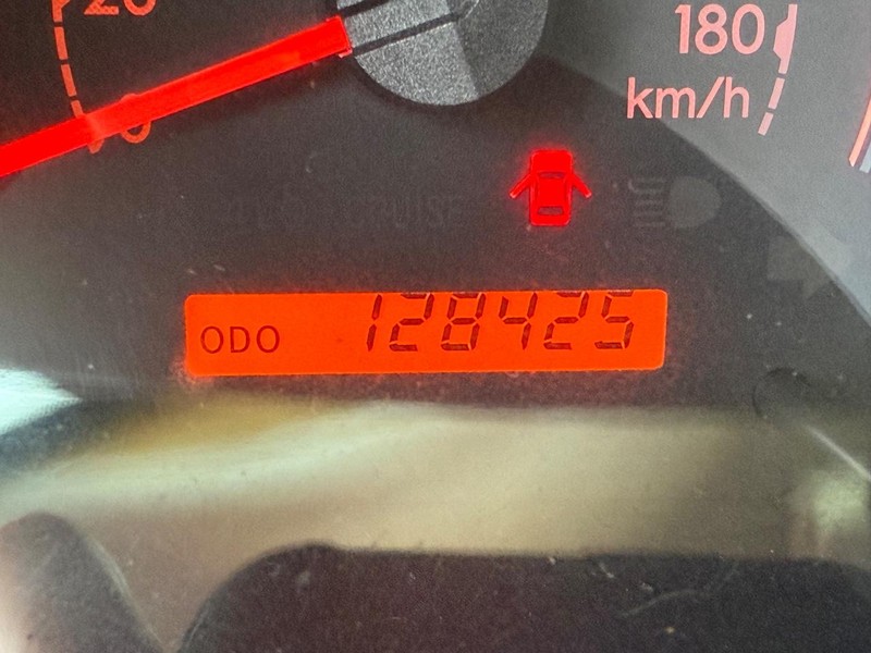 Toyota Tundra 4WD Truck Vehicle Image 20