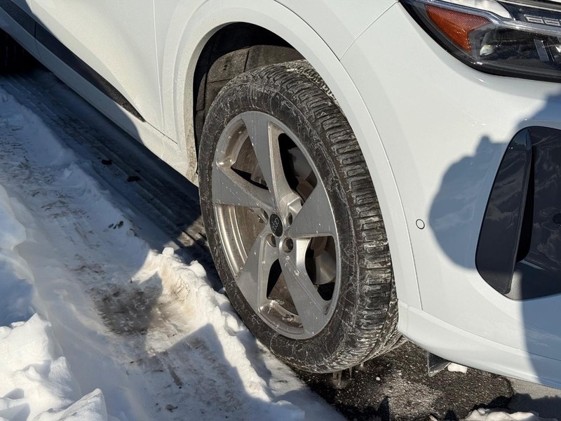 Audi Q5 Vehicle Image 04