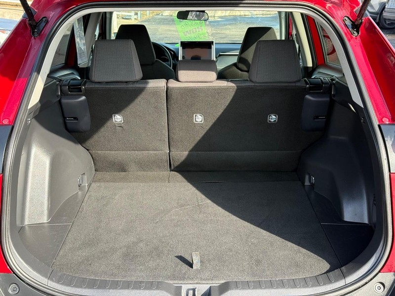 Toyota RAV4 Vehicle Image 07