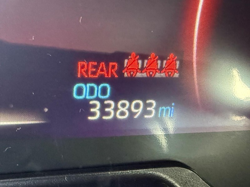 Toyota RAV4 Vehicle Image 21