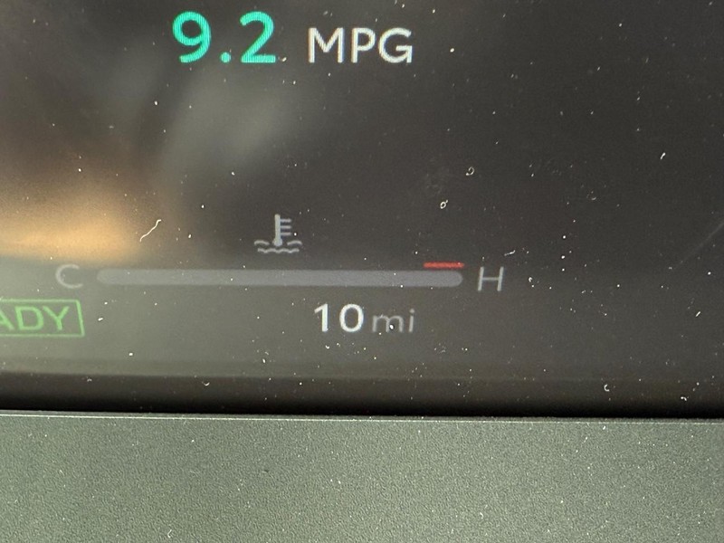 Toyota Crown Signia Vehicle Image 19