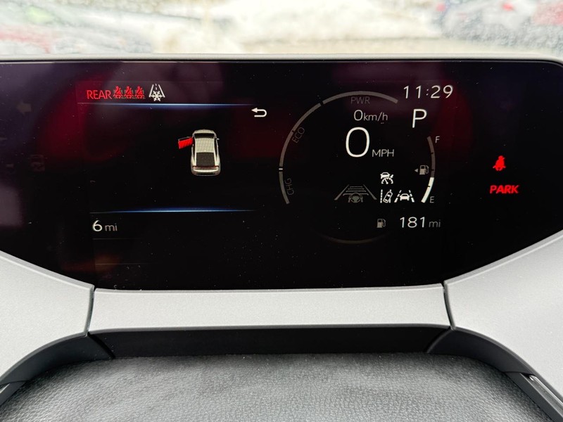 Toyota Prius Vehicle Image 17