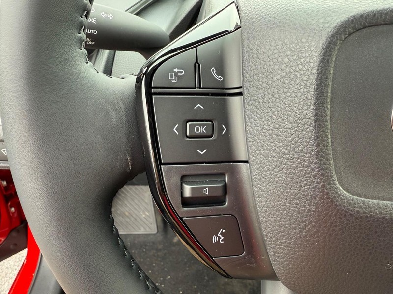 Toyota Prius Vehicle Image 08