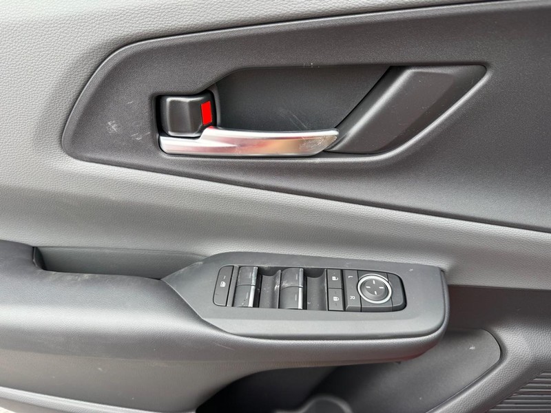 Toyota Prius Vehicle Image 19