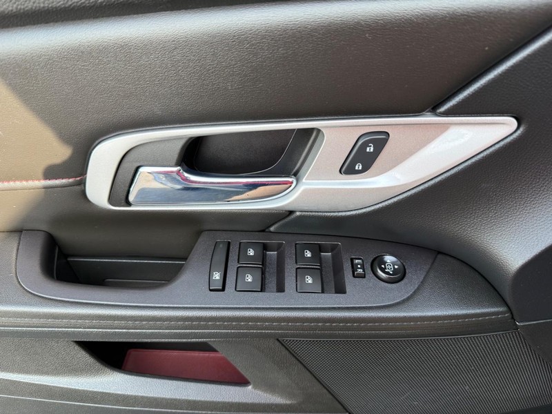 GMC Terrain Vehicle Full-screen Gallery Image 22