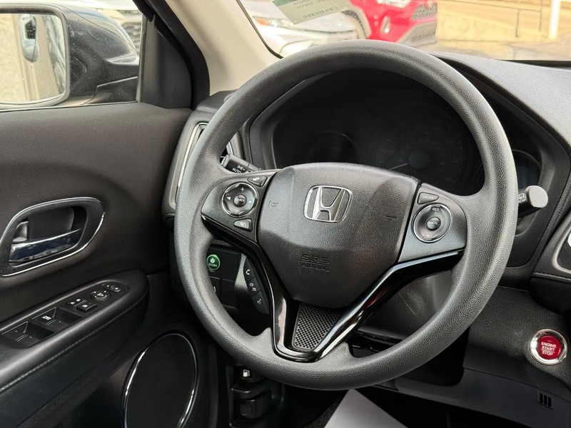 Honda HR-V Vehicle Image 13