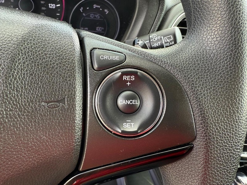 Honda HR-V Vehicle Image 15