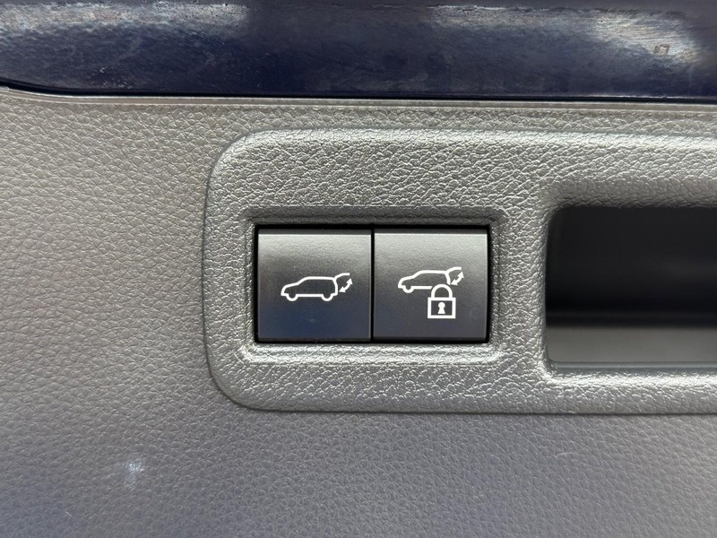 Toyota Venza Vehicle Image 08