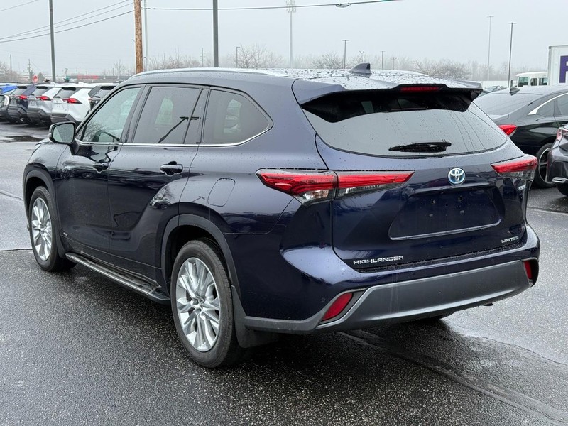 Toyota Highlander Vehicle Image 05