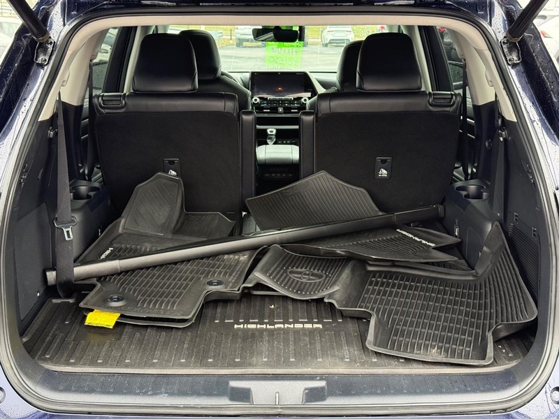Toyota Highlander Vehicle Image 07