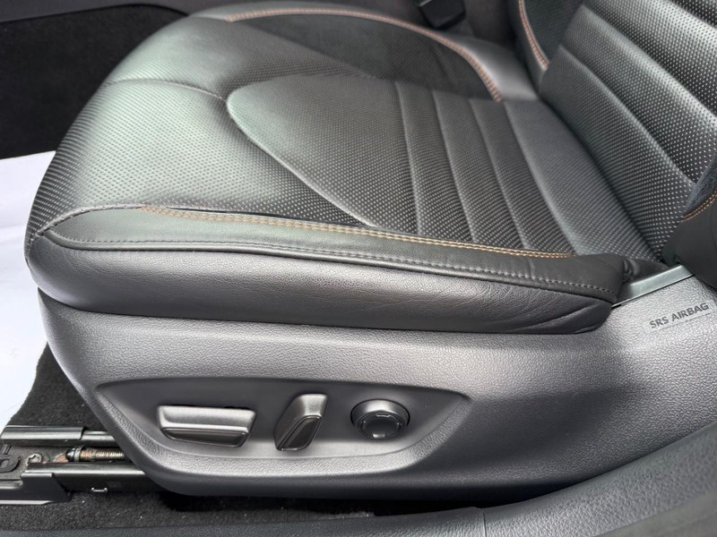 Toyota Avalon Vehicle Image 27