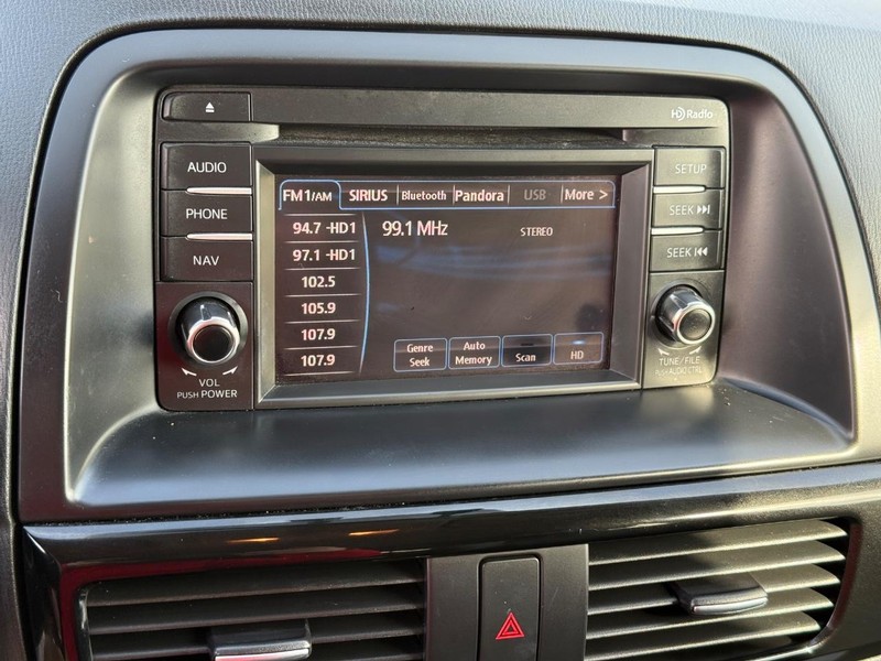 Mazda CX-5 Vehicle Image 18