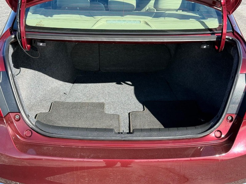 Honda Accord Sedan Vehicle Image 07