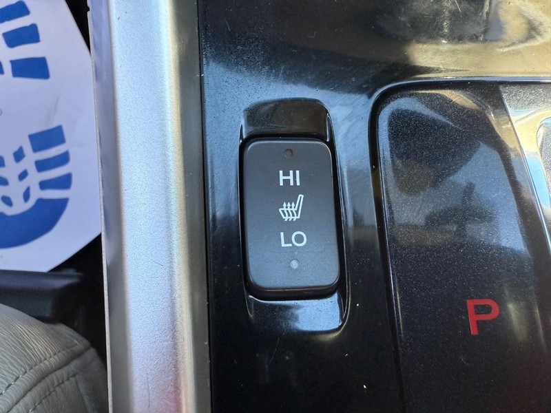 Honda Accord Sedan Vehicle Image 17