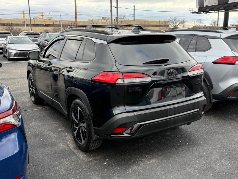 Toyota Corolla Cross Vehicle Image 03