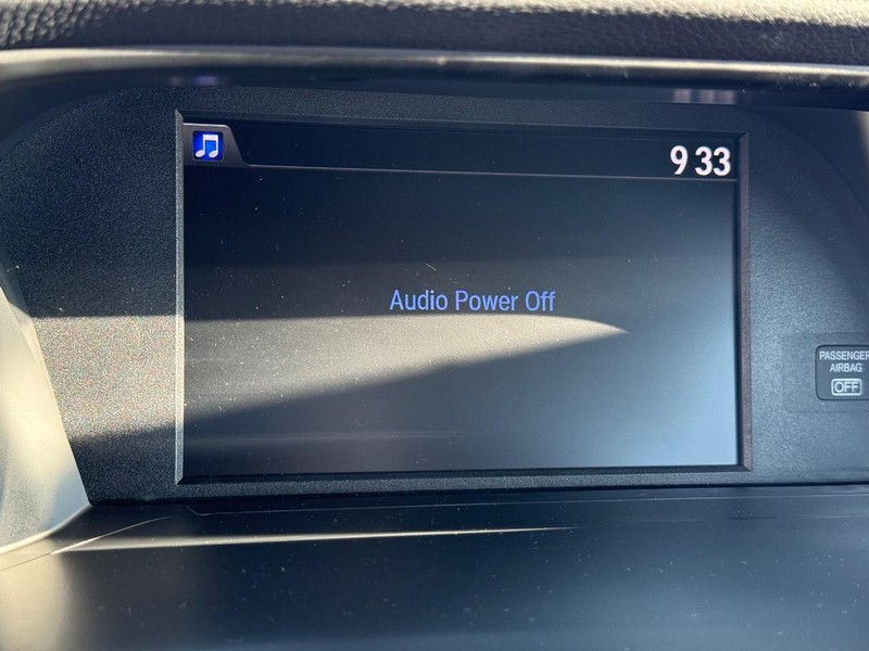 Honda Accord Sedan Vehicle Image 15