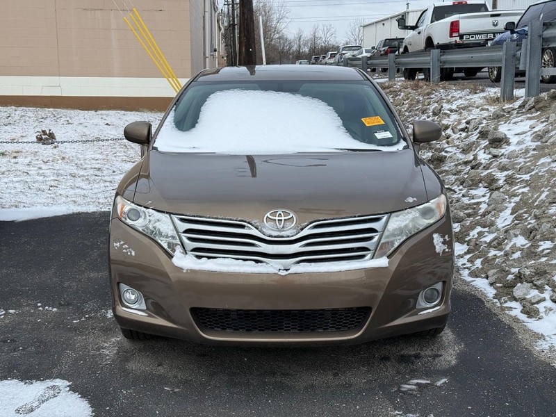 Toyota Venza Vehicle Image 02