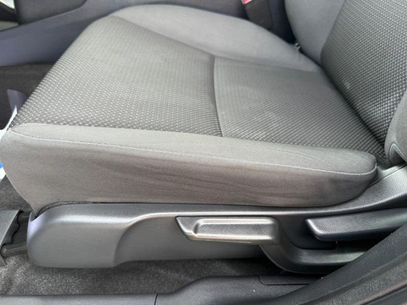 Honda HR-V Vehicle Image 23