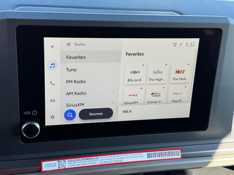 Toyota Tacoma 4WD Vehicle Image 11