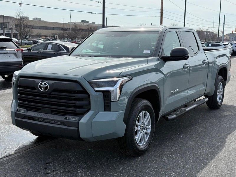 Toyota Tundra 4WD Vehicle Image 08