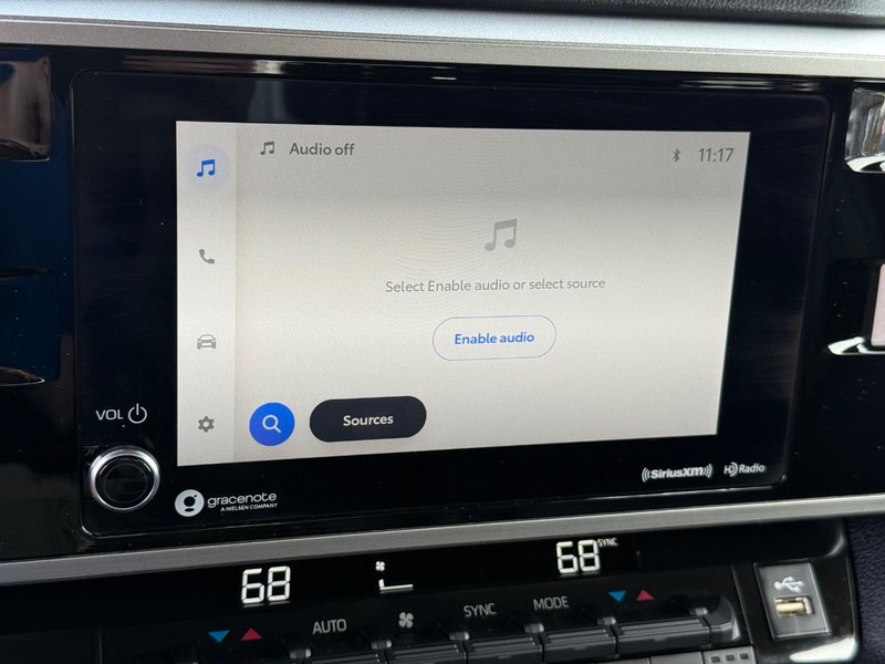 Toyota Tundra 4WD Vehicle Image 17