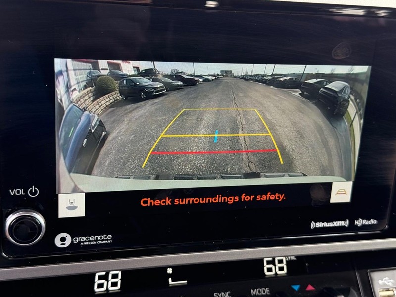 Toyota Tundra 4WD Vehicle Image 18