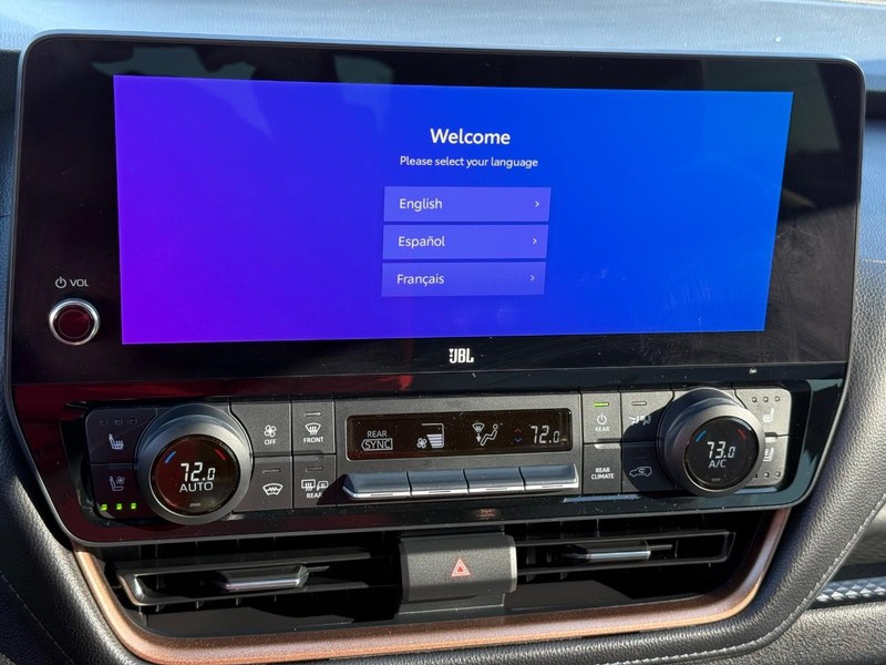 Toyota Grand Highlander Vehicle Image 20