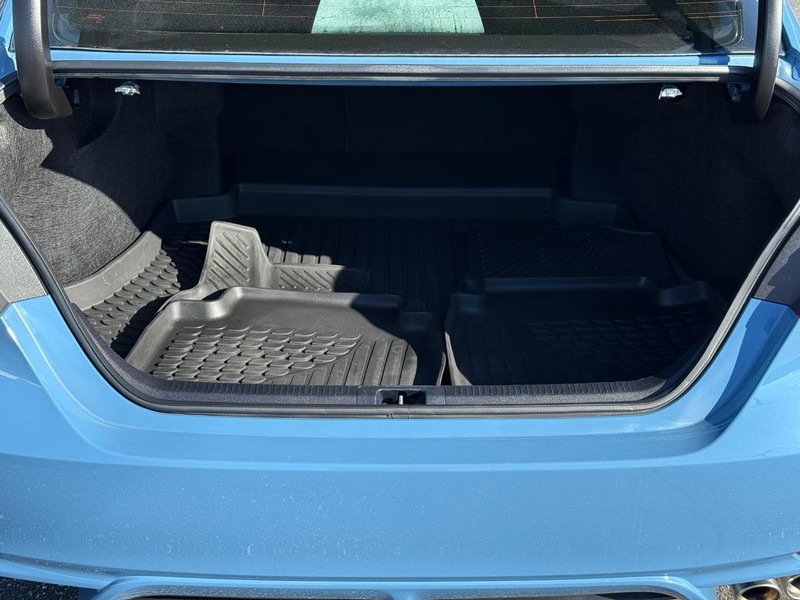 Toyota Camry Vehicle Image 07