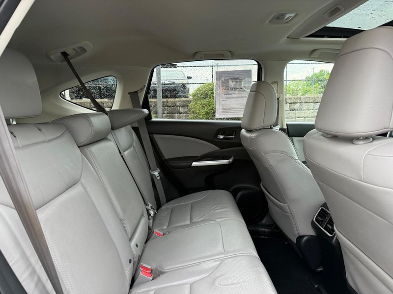 Honda CR-V Vehicle Image 10
