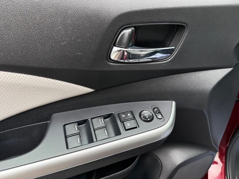 Honda CR-V Vehicle Image 25