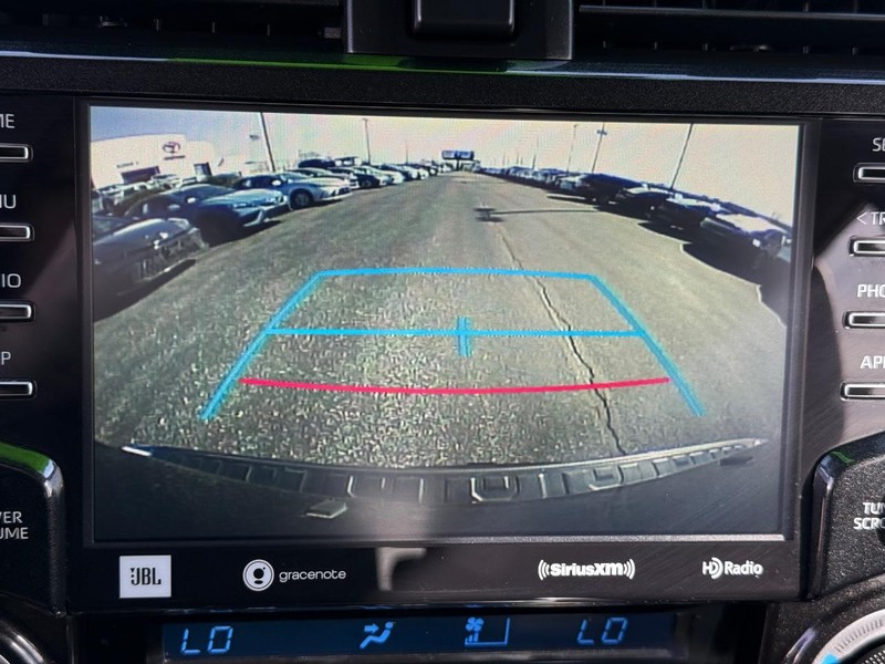 Toyota 4Runner Vehicle Image 19