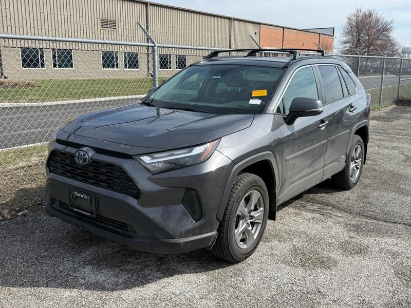 Toyota RAV4 Vehicle Image 02