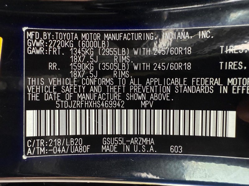 Toyota Highlander Vehicle Image 29
