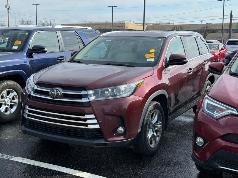 Toyota Highlander Vehicle Image 02