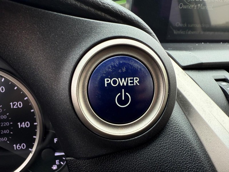 Lexus NX Vehicle Image 17
