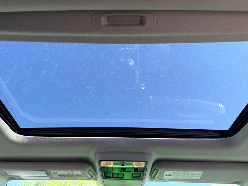 Toyota 4Runner Vehicle Image 11