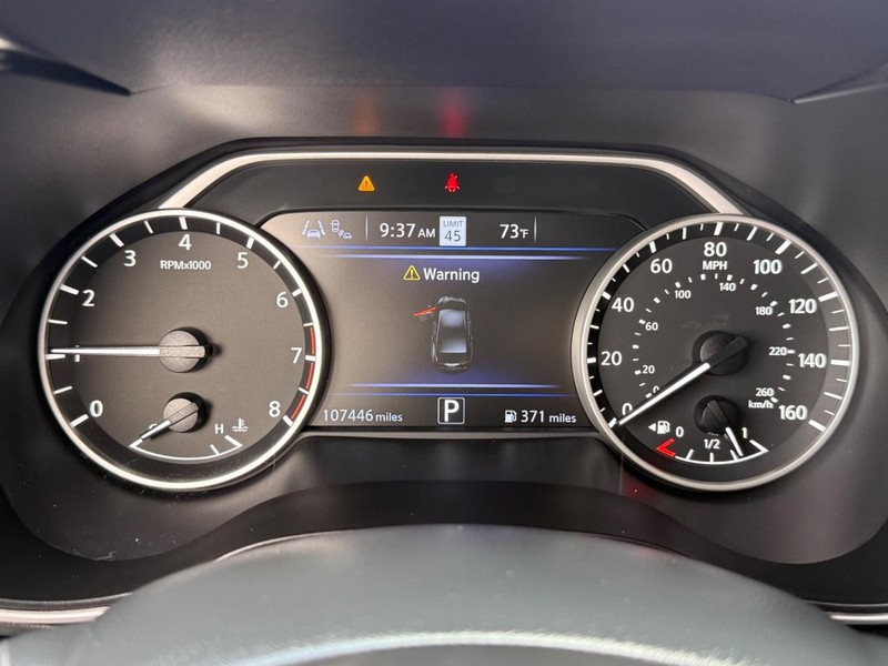 Nissan Maxima Vehicle Image 23
