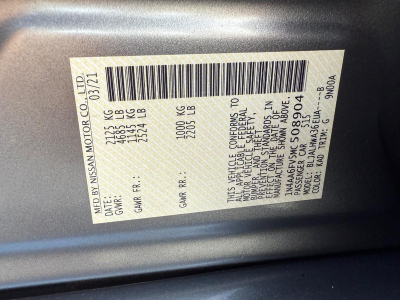 Nissan Maxima Vehicle Image 27