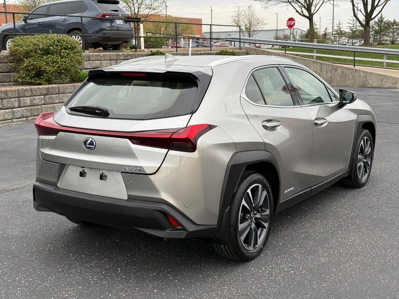 Lexus UX Vehicle Image 03
