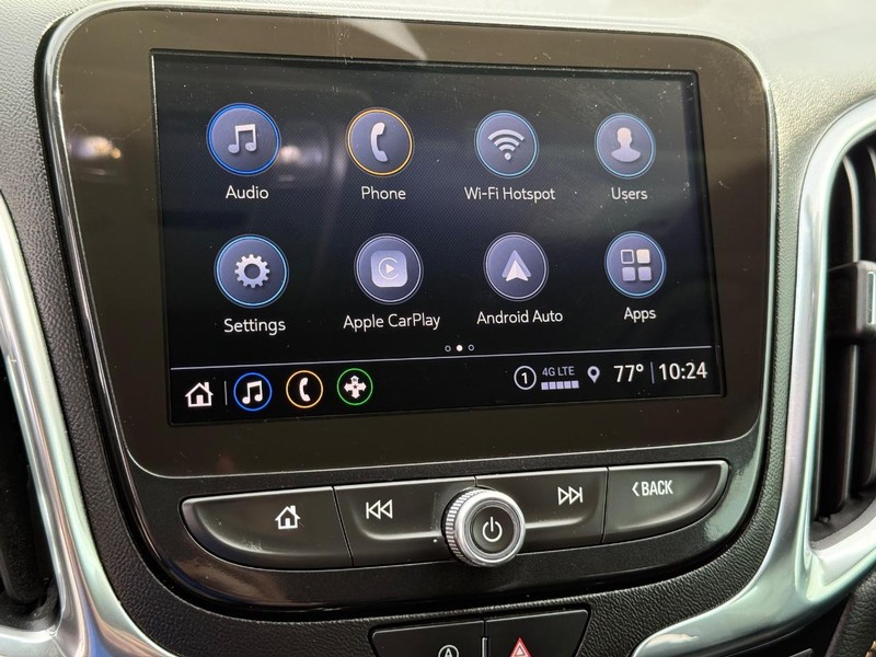 Chevrolet Equinox Vehicle Full-screen Gallery Image 18