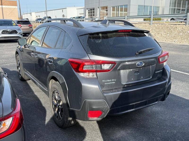 Subaru Crosstrek Vehicle Image 03