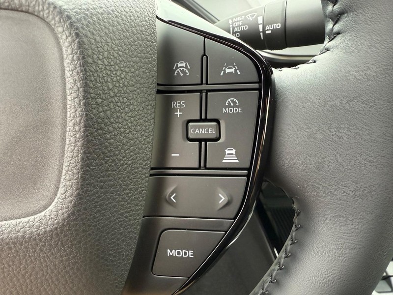 Toyota Prius Vehicle Image 09