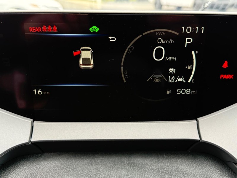 Toyota Prius Vehicle Image 17