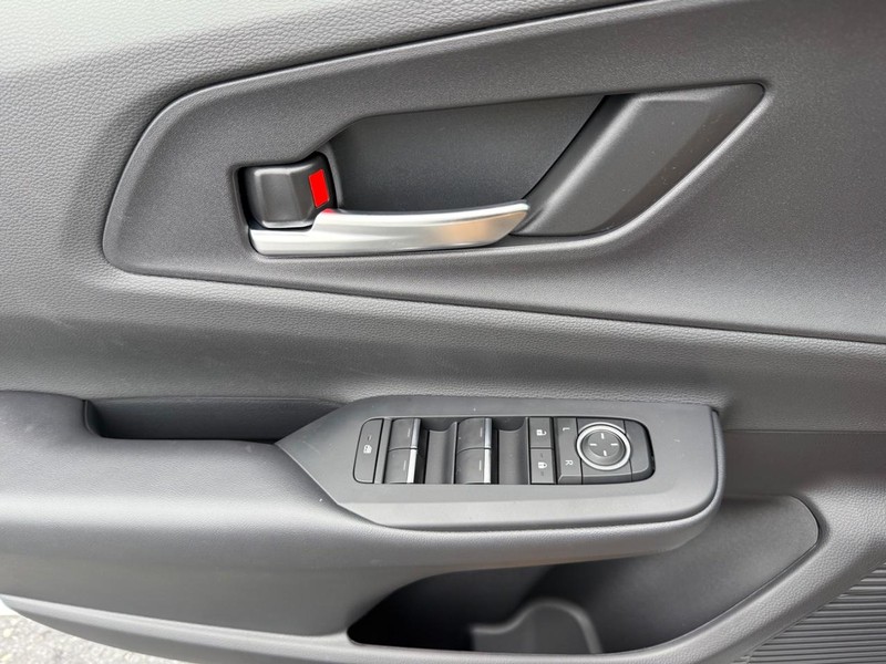 Toyota Prius Vehicle Image 19