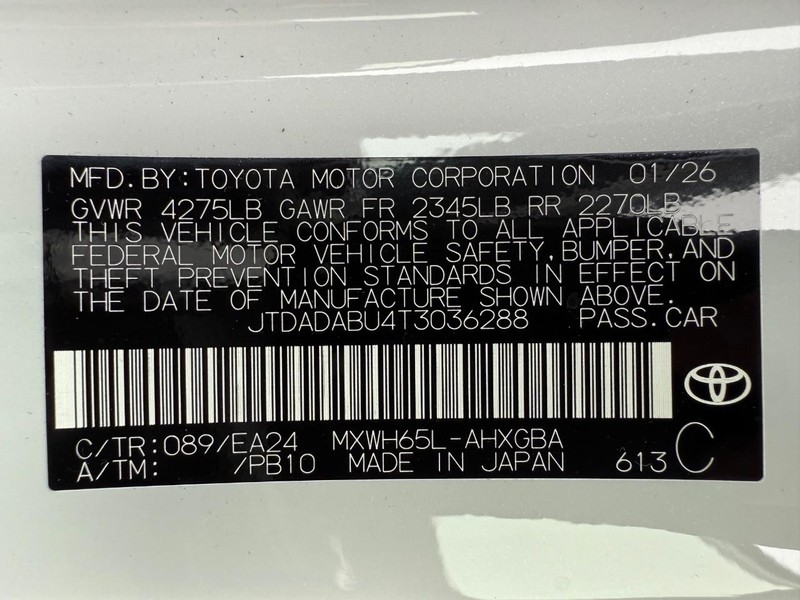 Toyota Prius Vehicle Image 21