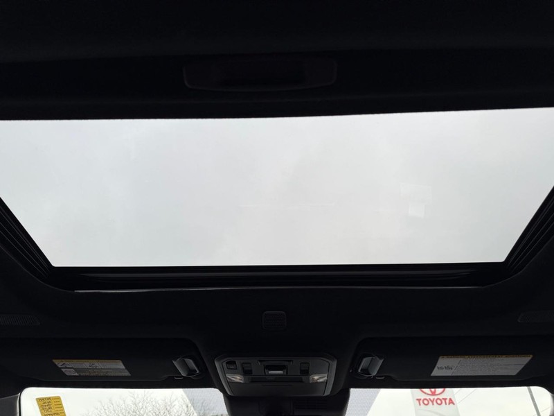 Toyota 4Runner Vehicle Image 05